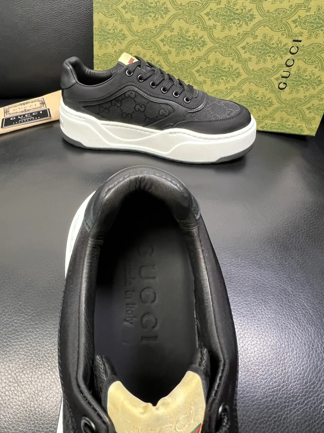 Men's shoes 💰820 Gucci high quality top crafts Gucci counter new original factory configuration, imported cowhide patchwork fabric from Italy, imported cowhide lining, breathable and comfortable, sole: original factory special supply original sole super comfortable, original factory and single goods, welcome to compare, code number 38-44 (customized 45 46)